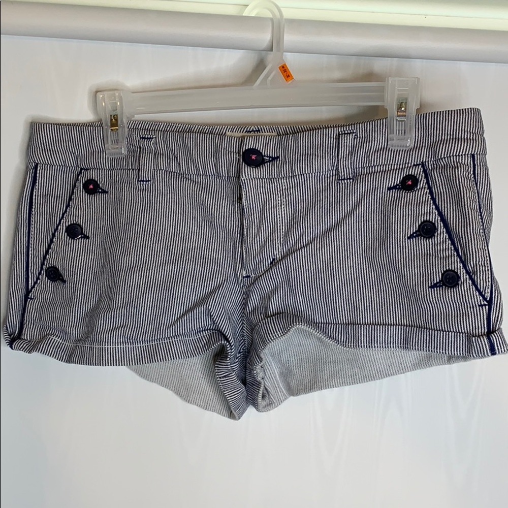 American Eagle striped shorts